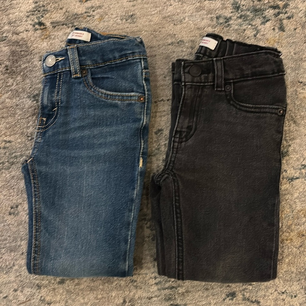 Set of 2 Levi’s 510 Skinny Jeans